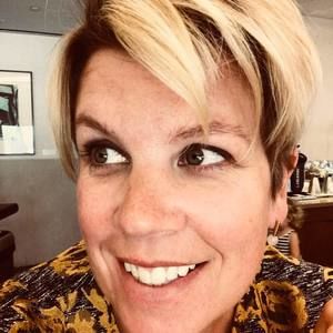 Meet your Posher, Caitlin